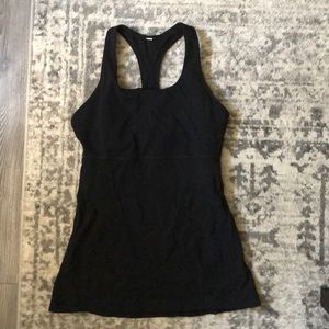 Black Lululemon tank